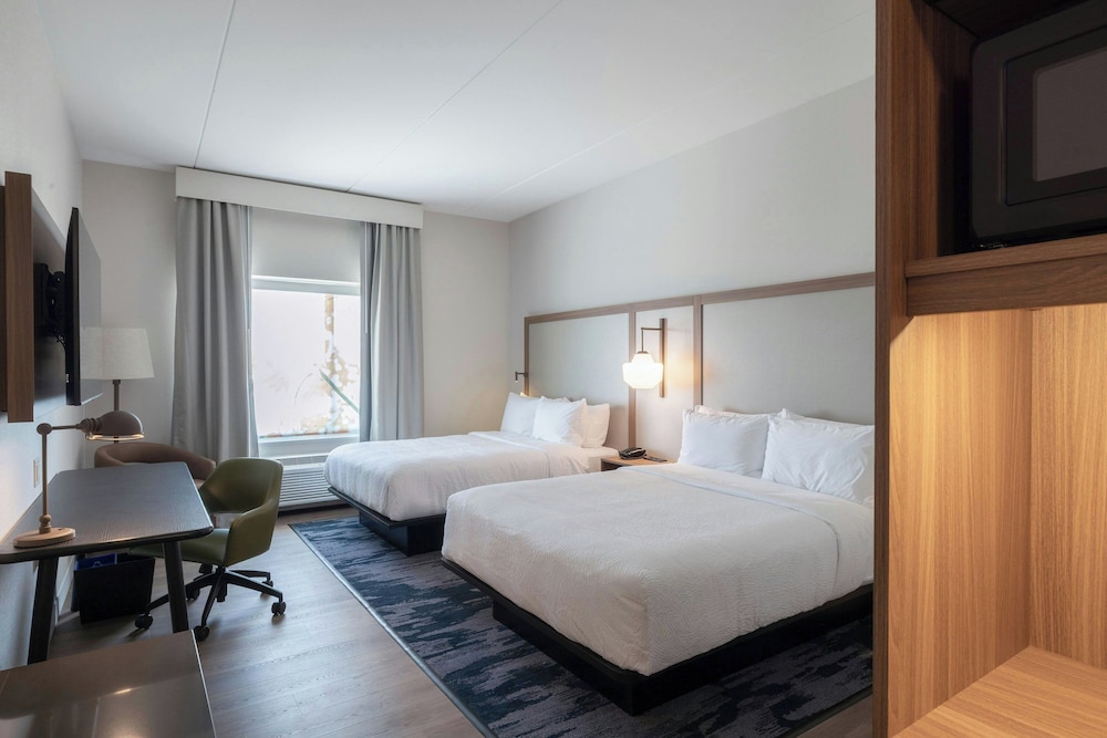 Fairfield Inn & Suites Dayton Beavercreek 10/27