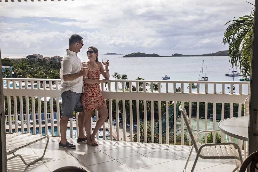 Secret Harbour Beach Resort 32/84