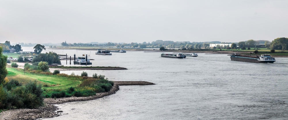 Van Der Valk Zaltbommel-A2 68/72