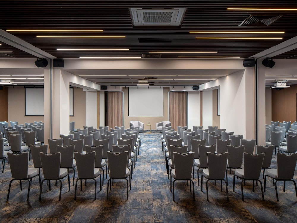 Mercure Conacul Cozieni Resort 37/49