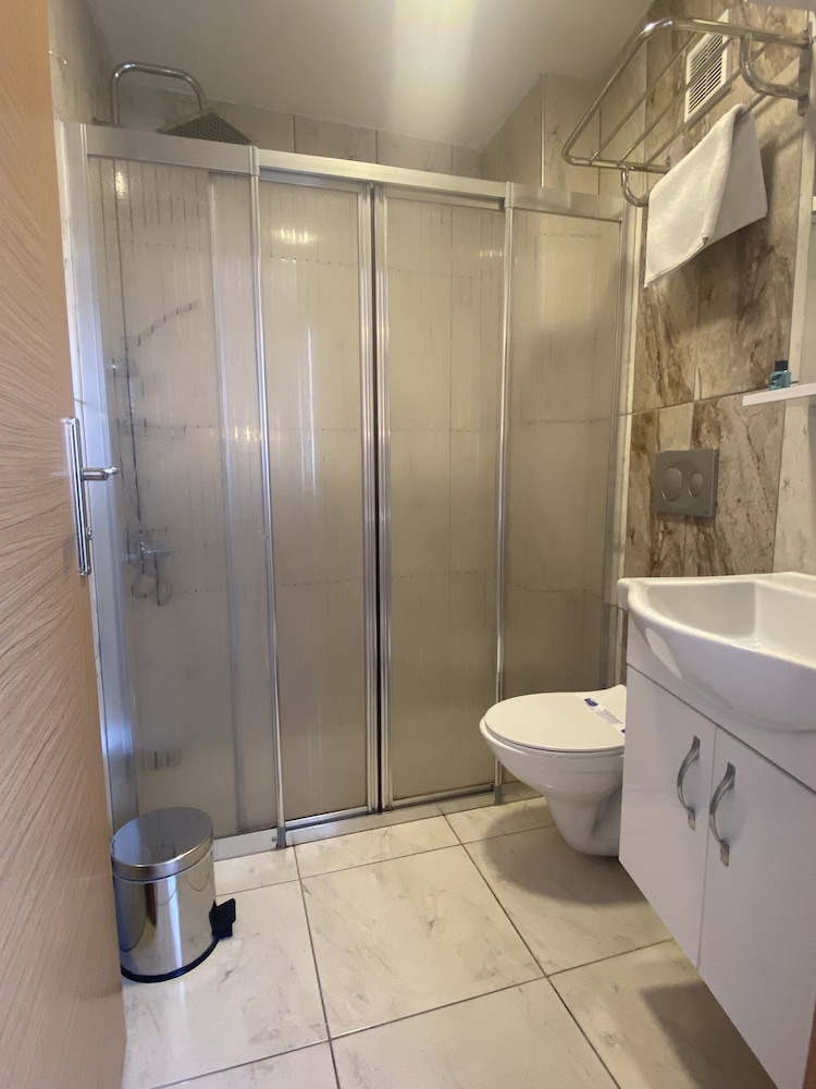 Zeyn Otel Istanbul 48/50