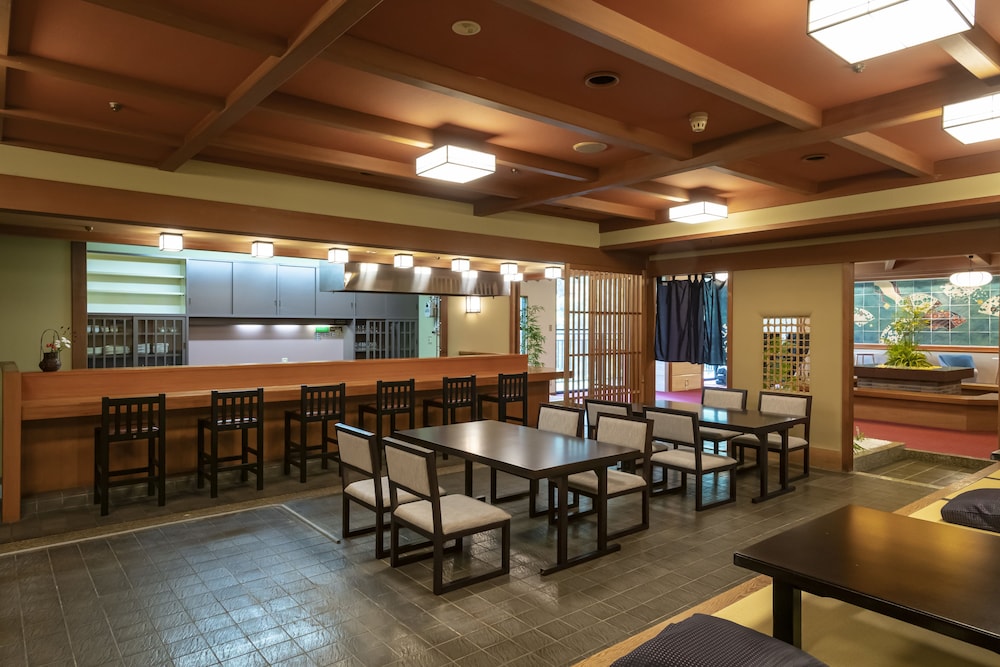 Hanatsubaki 55/67