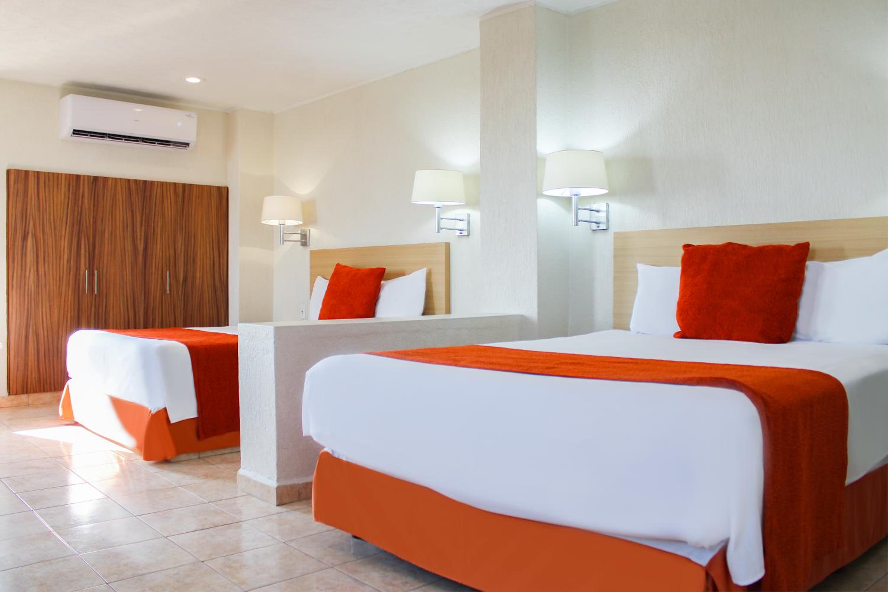 Hotel & Suites Real del Lago 19/51