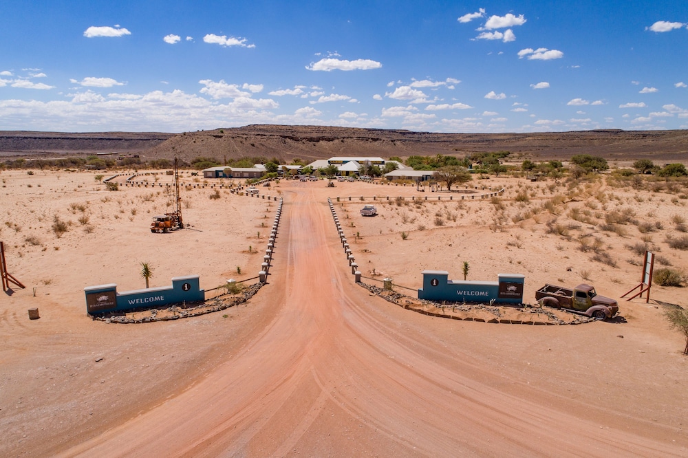 Canyon Roadhouse 39/43
