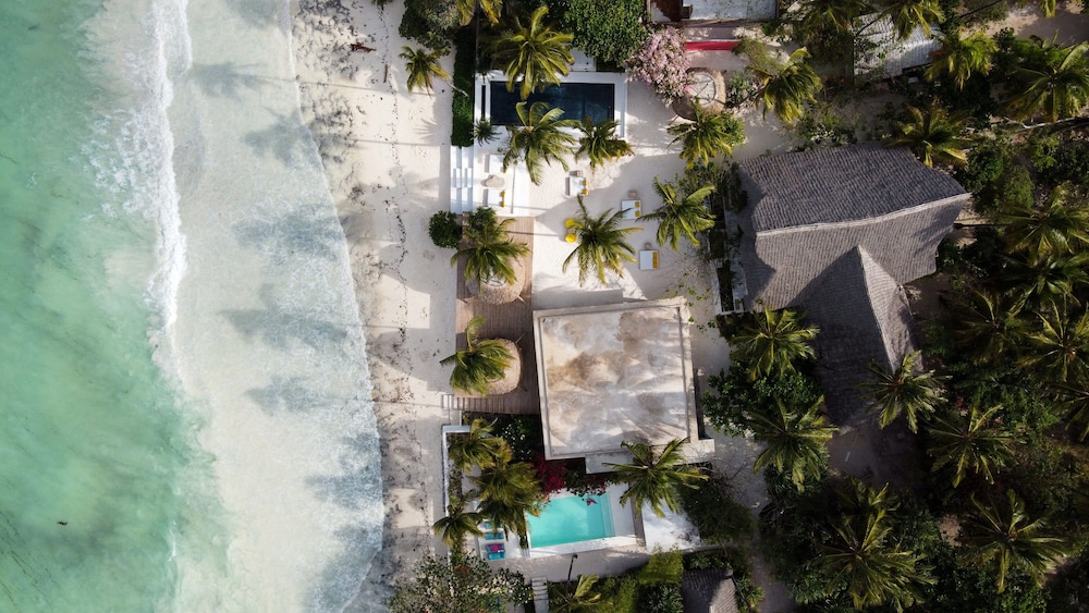 Upendo Beach Boutique Hotel 40/50