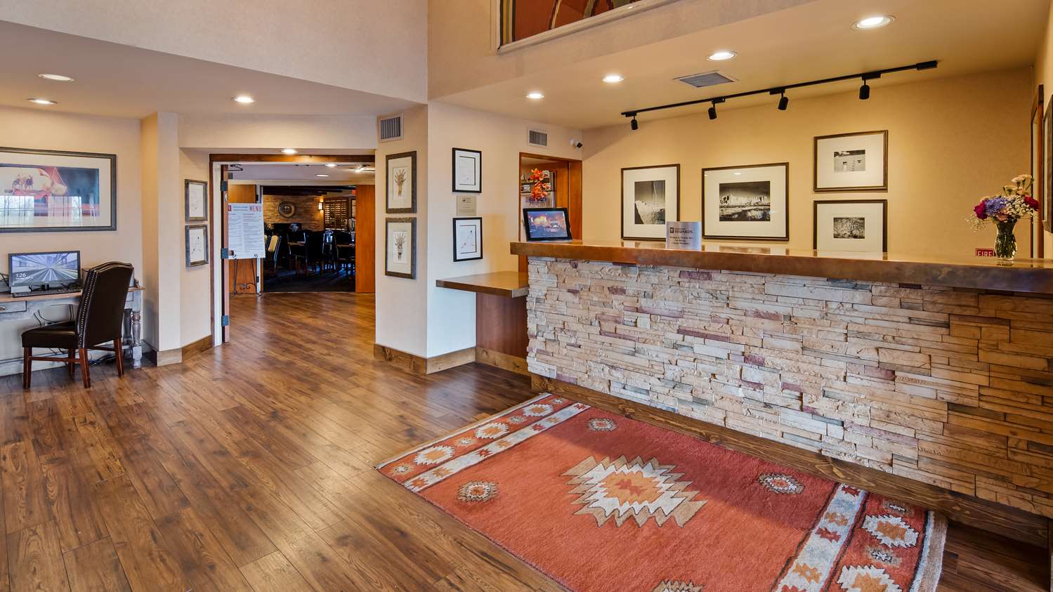 Inn at Santa Fe, SureStay Collection by Best Western 4/41