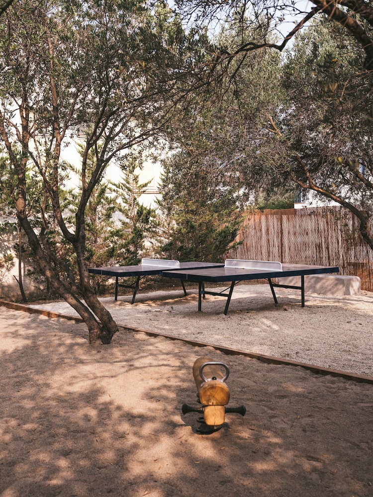 wecamp Cadaques 24/44