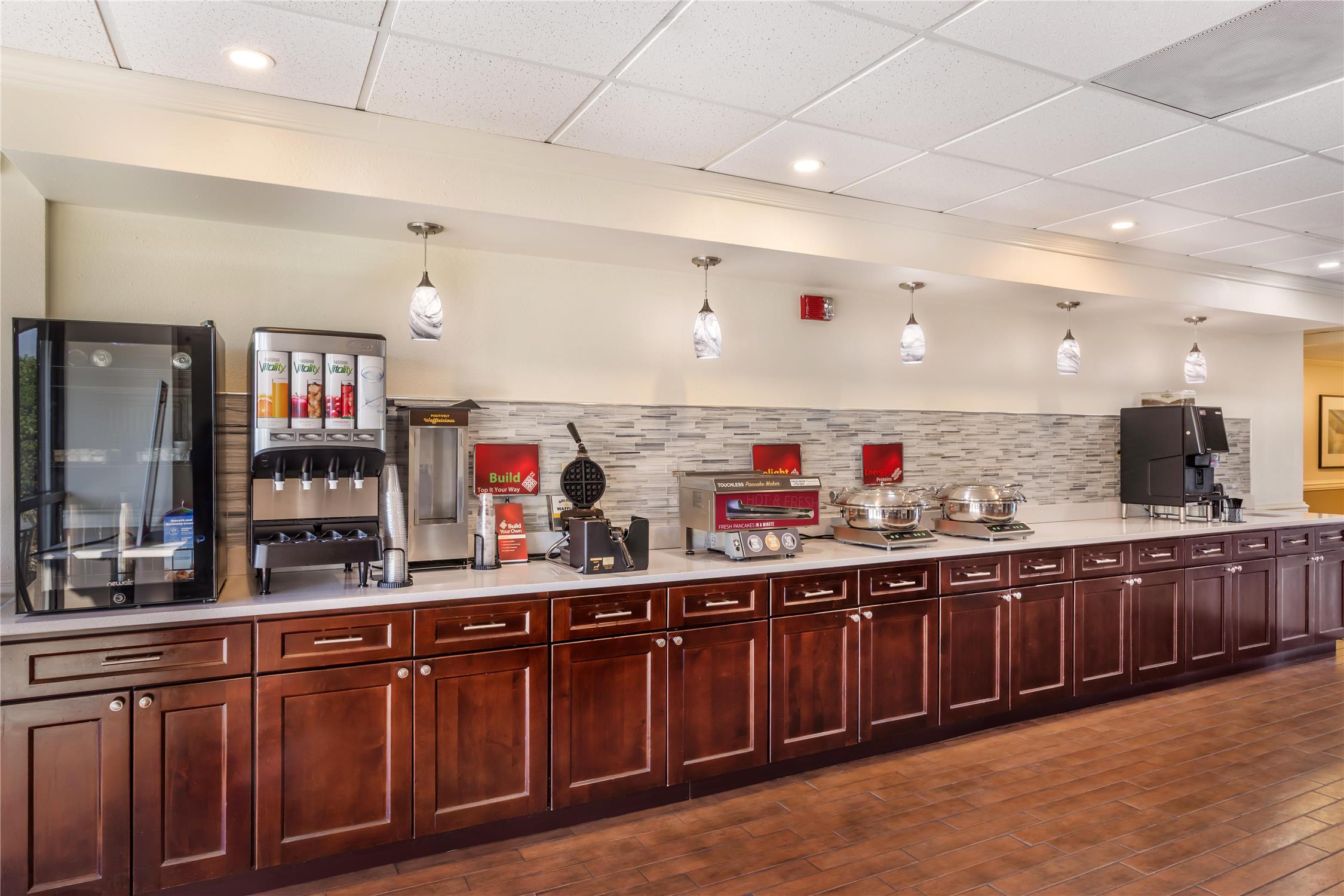 Best Western Plus Madison Inn 36/53