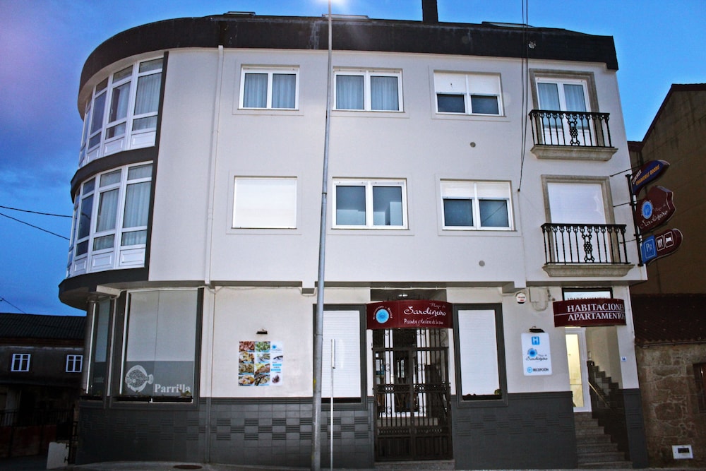 Pension Playa De Sardineiro 1/30