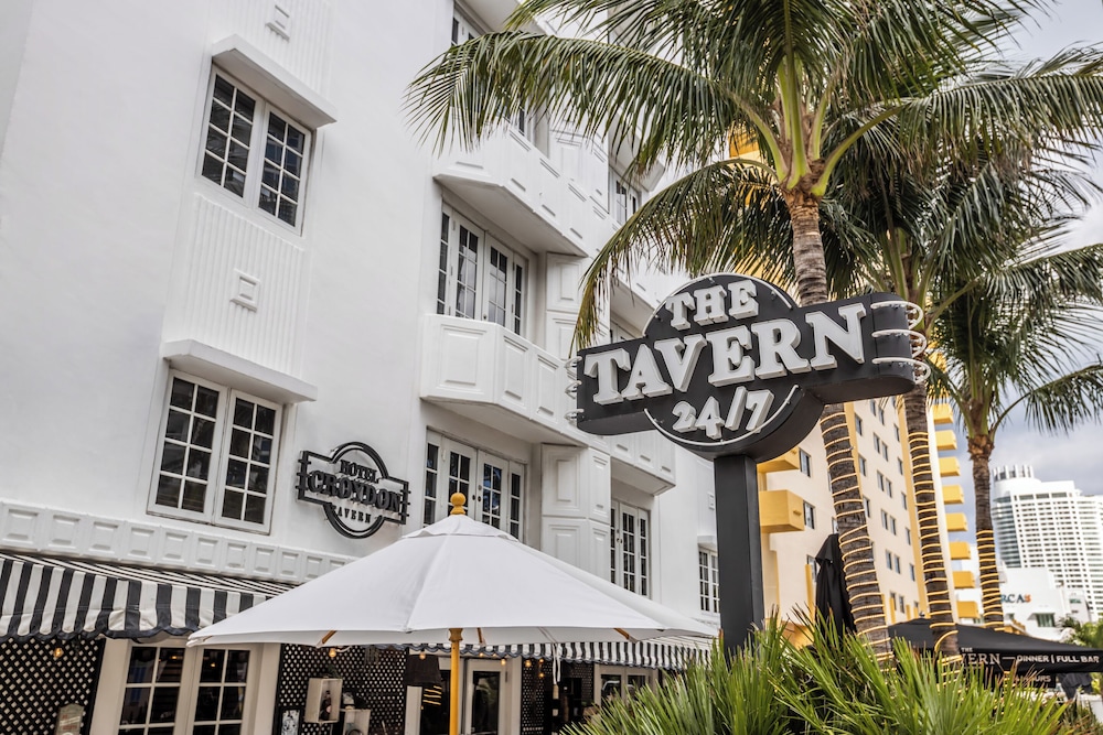 Hotel Croydon Miami Beach 12/75