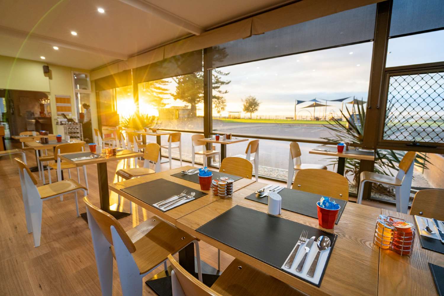 Hospitality Esperance, SureStay Collection by Best Western 60/74