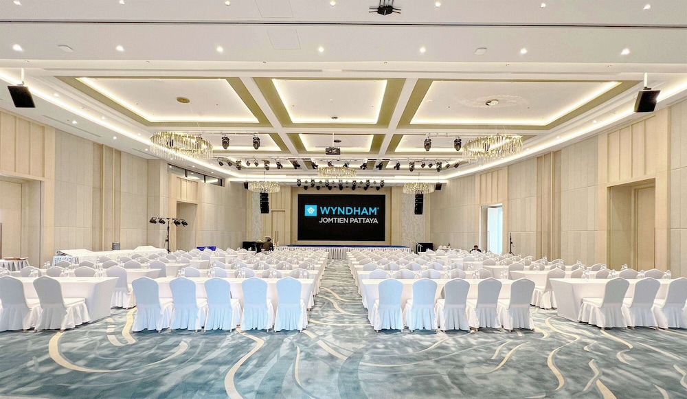 Wyndham Jomtien Pattaya 38/50