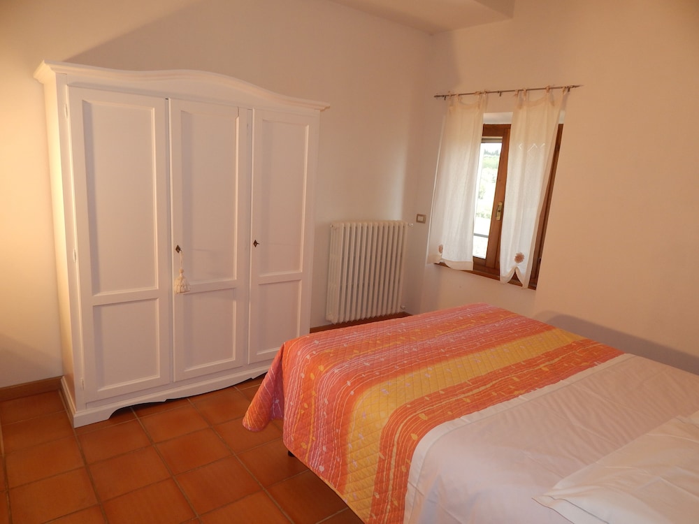 2 BEDROOMS, APARTMENT, 2 BATHROOMS