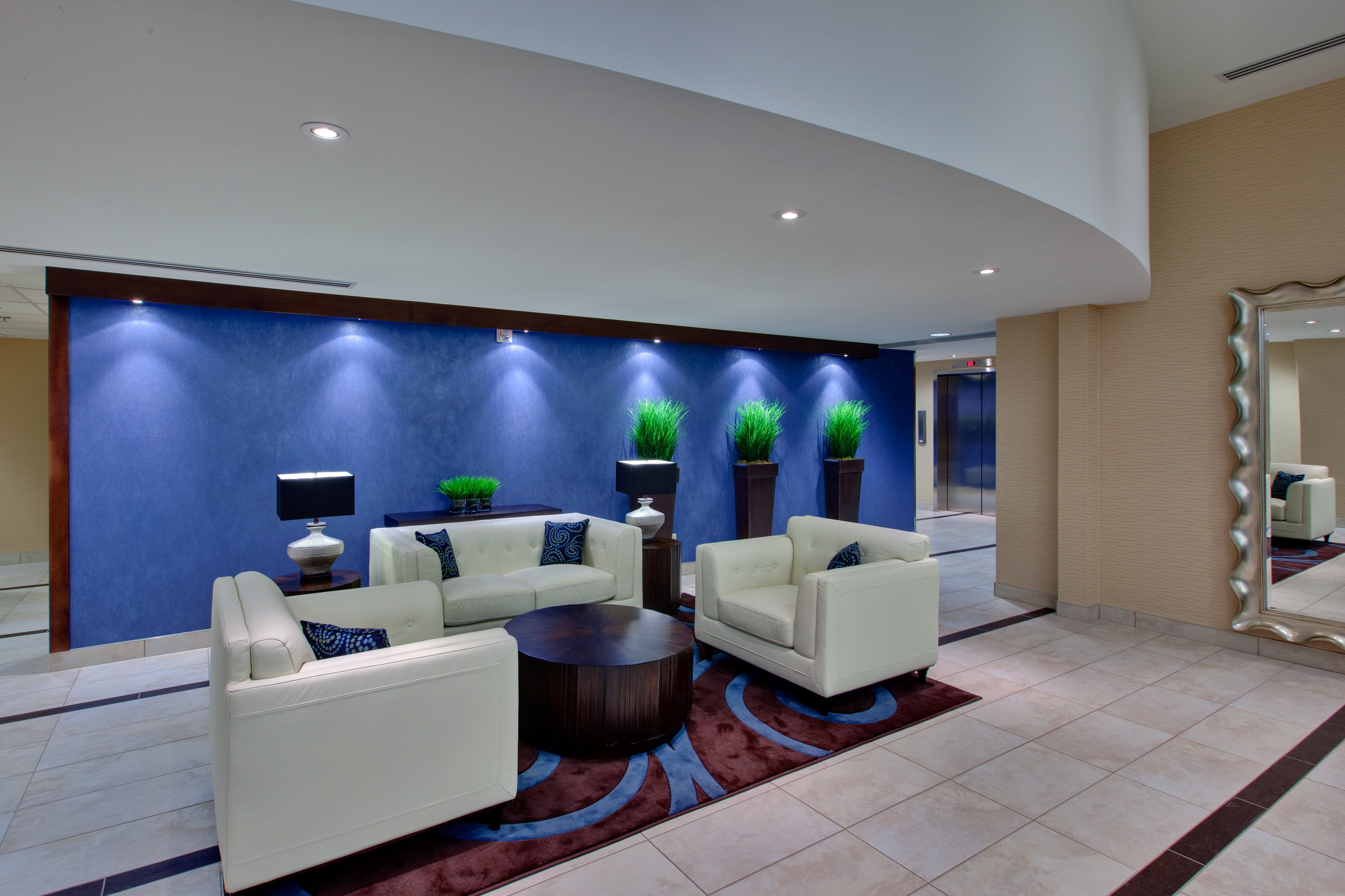 Holiday Inn Express Suites Chatham South 51/75