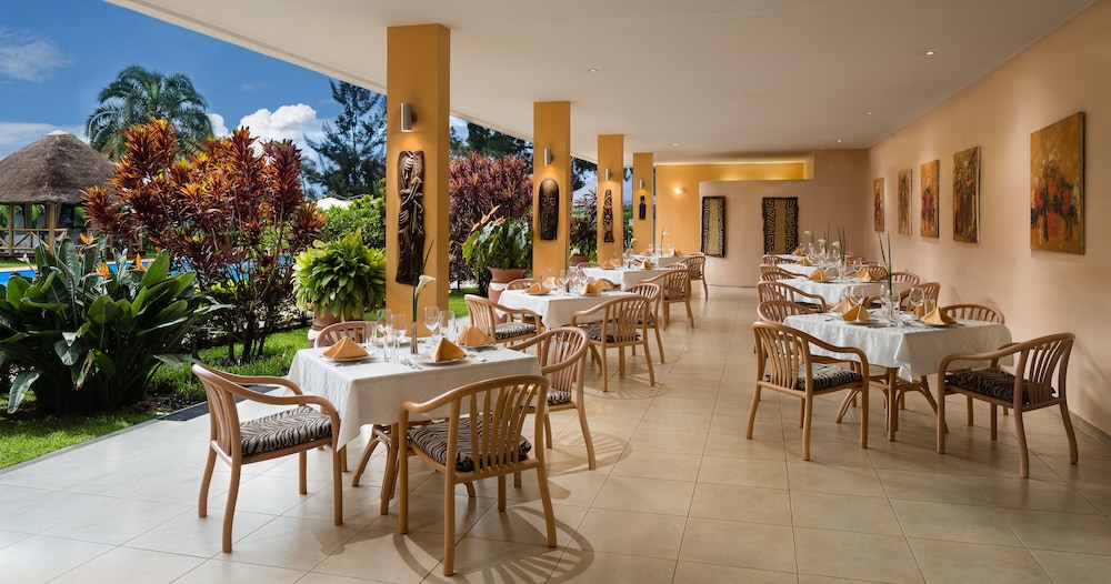Hotel Des Mille Collines 44/55