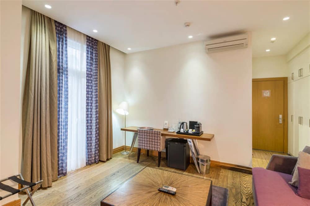 Misafir Suites 8 Istanbul. 47/70