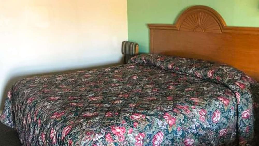 Budget Inn Franklinton 14/34