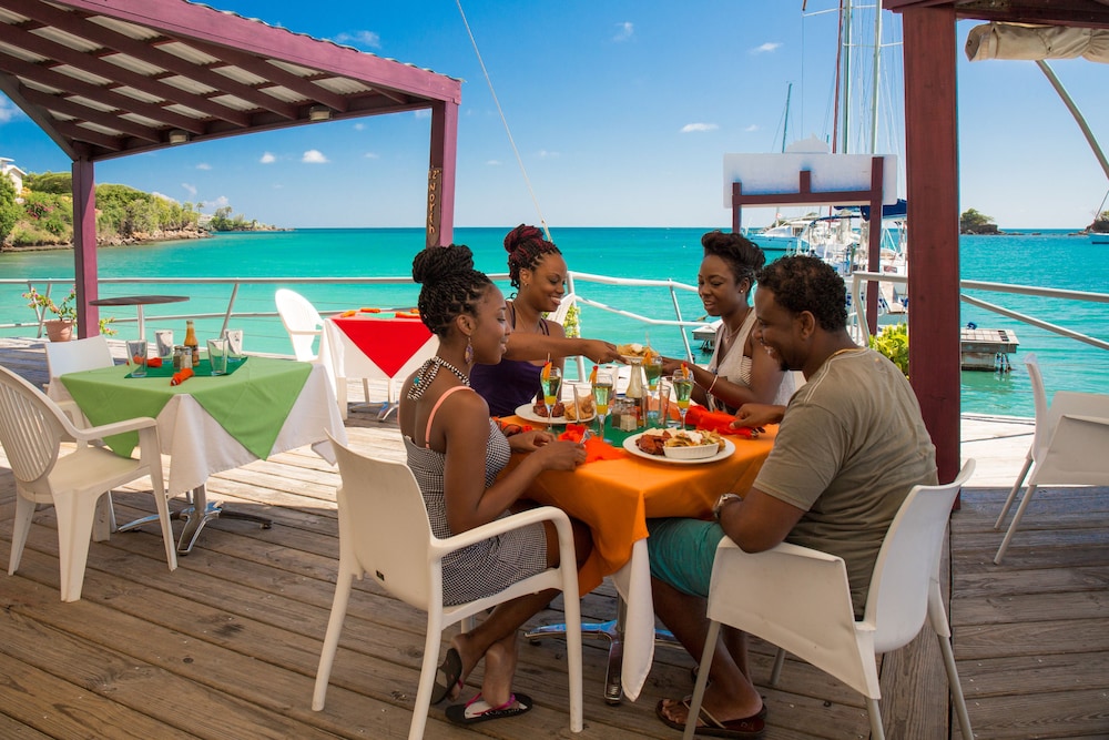 True Blue Bay Resort 54/75