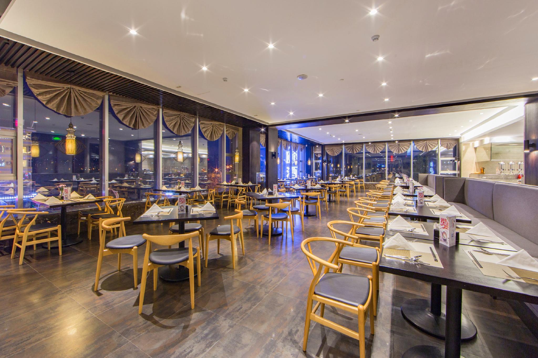 Yitel Linyi Binhe Avenue 41/50