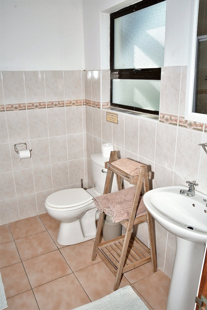 Cove View B&B 47/50
