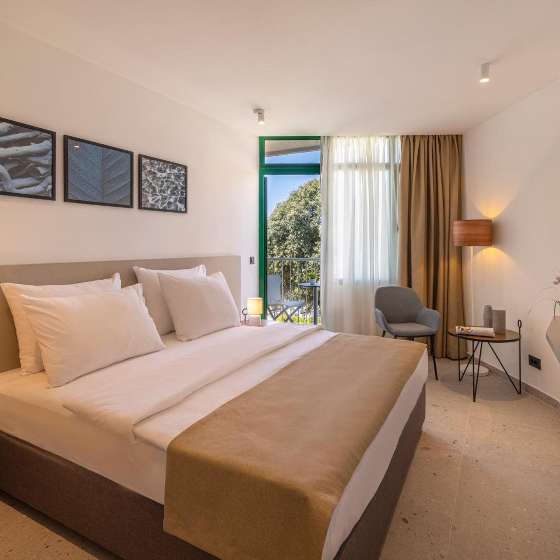 Superior, Double or Twin Bed