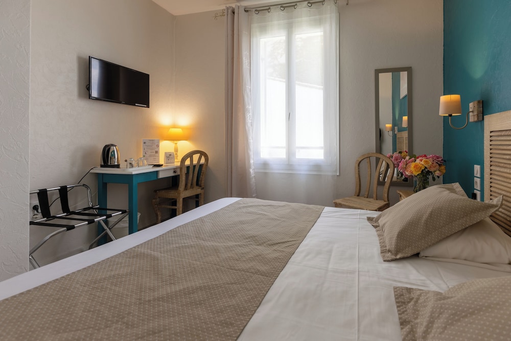 Hotel the Originals de Bordeaux Bergerac 16/68