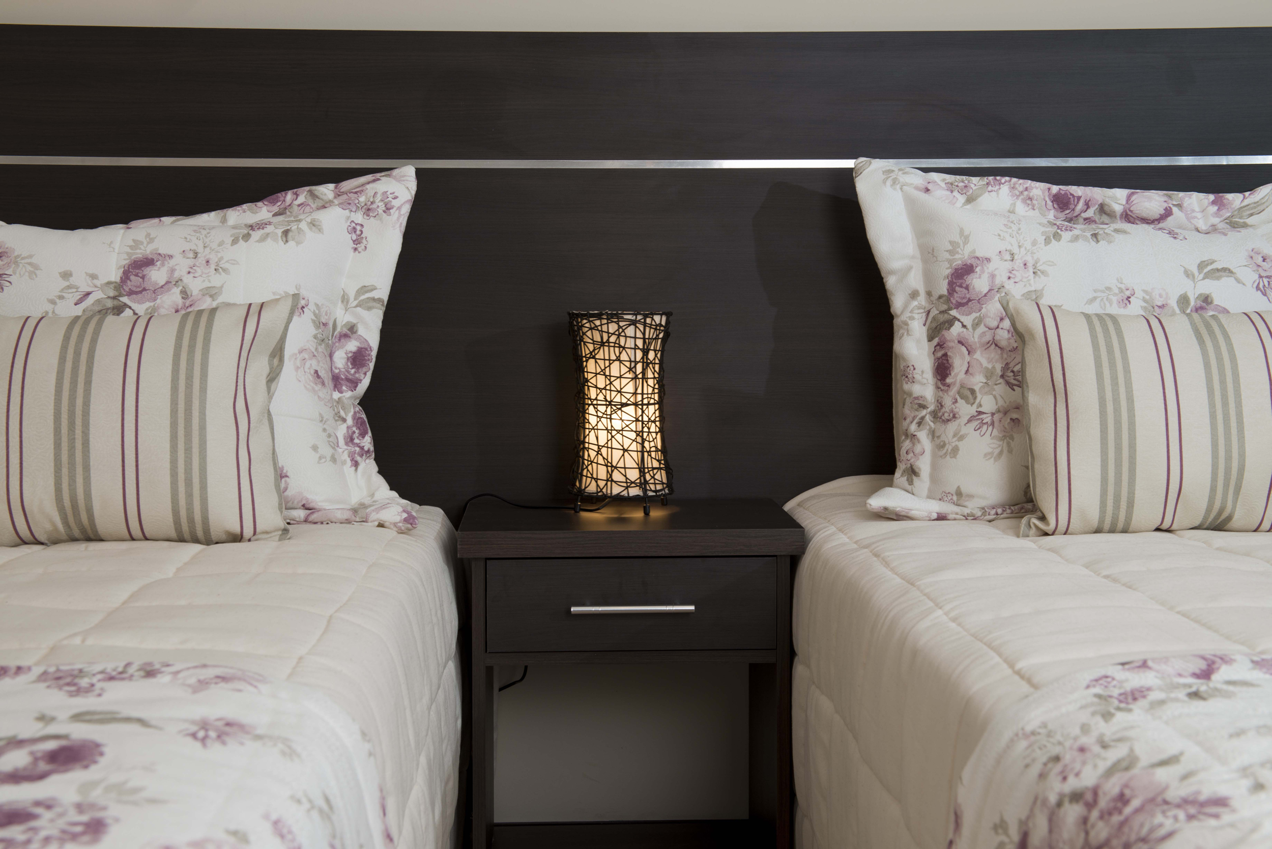Arami Hotel & Lodge 5/15