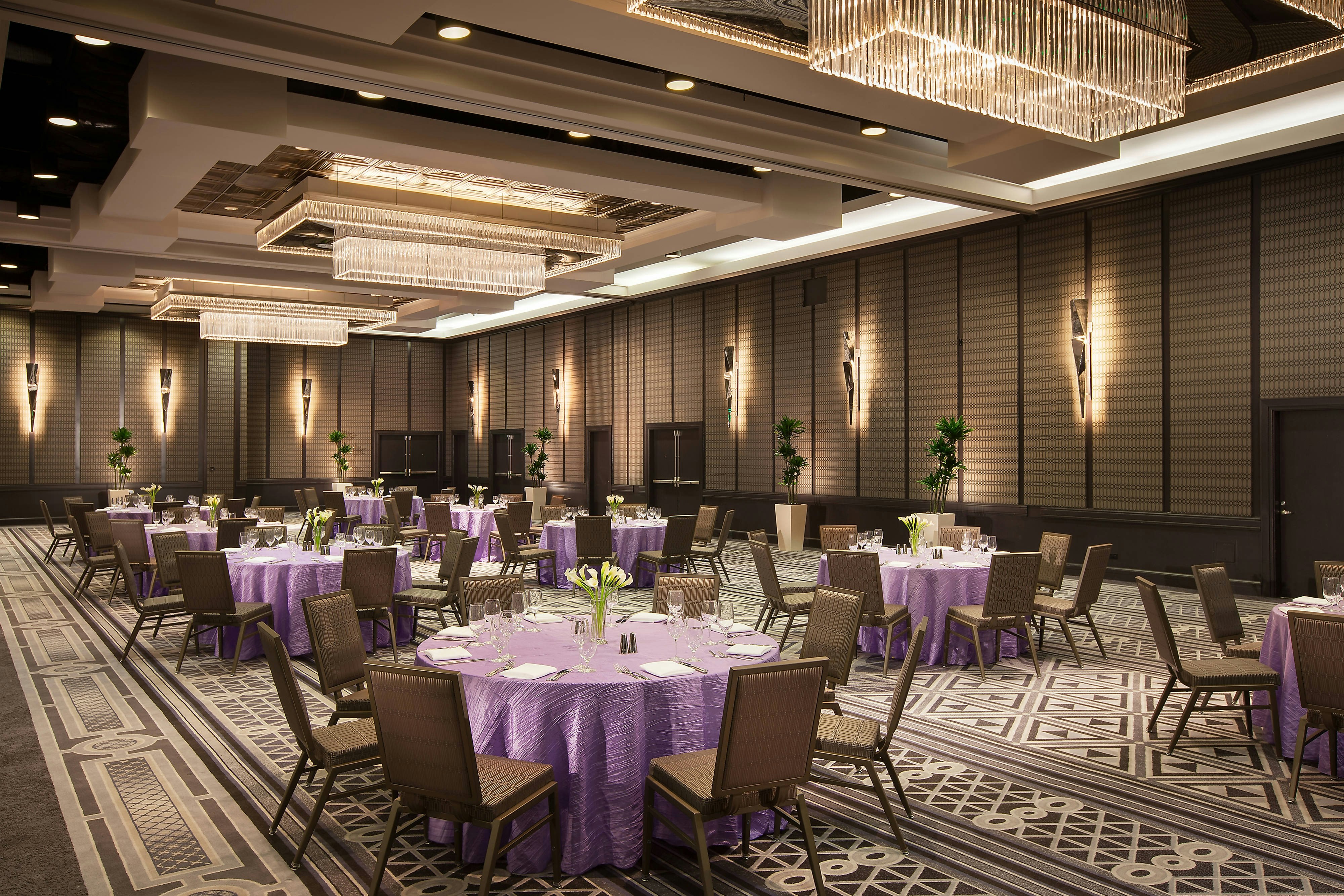 The Sheraton Grand Los Angeles Formerly Sheraton Los Angeles Downtown 52/56