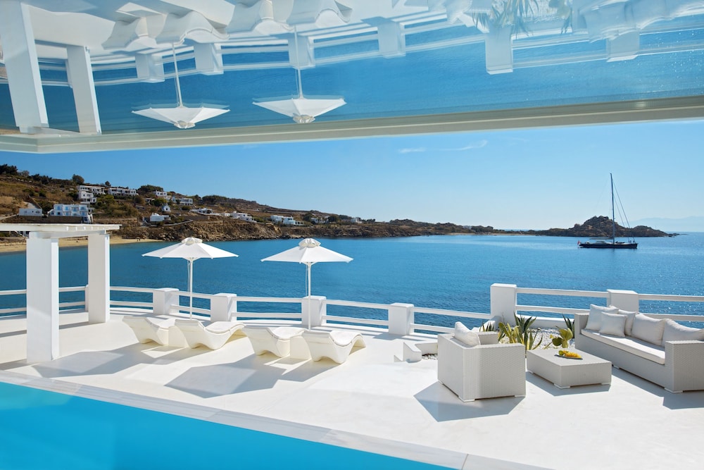 Petasos Beach Resort Spa 3/66