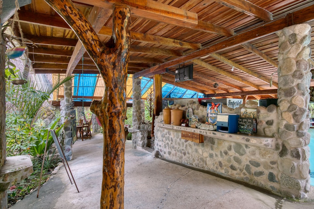 Omega Tours Adventure Company And Eco Jungle Lodge 2/50