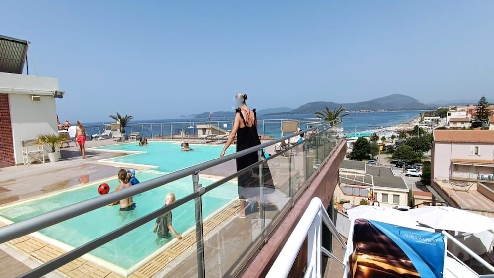 Hotel Alma di Alghero 74/82