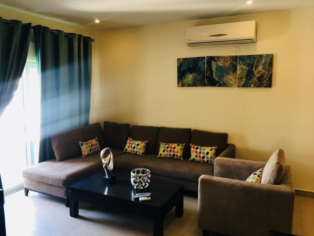 Lijam Hotel 33/50