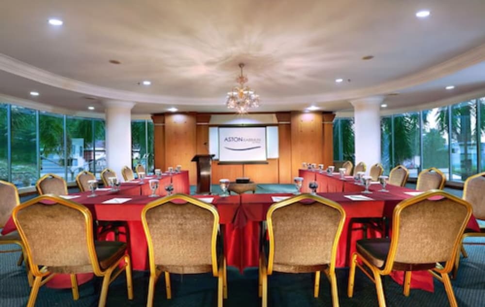 Aston Karimun City Hotel 22/25