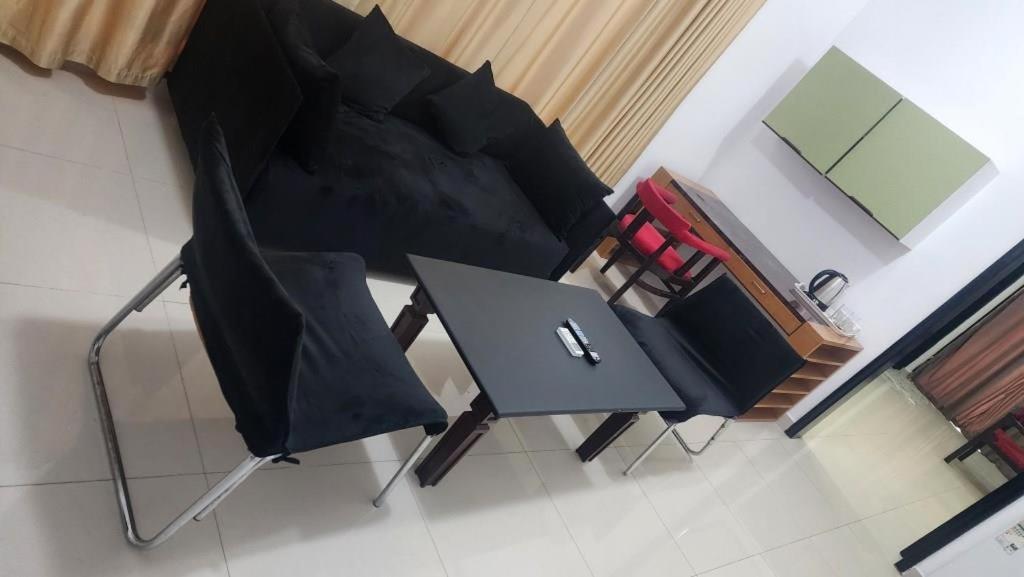 Qurum Beach Hotel 24/33