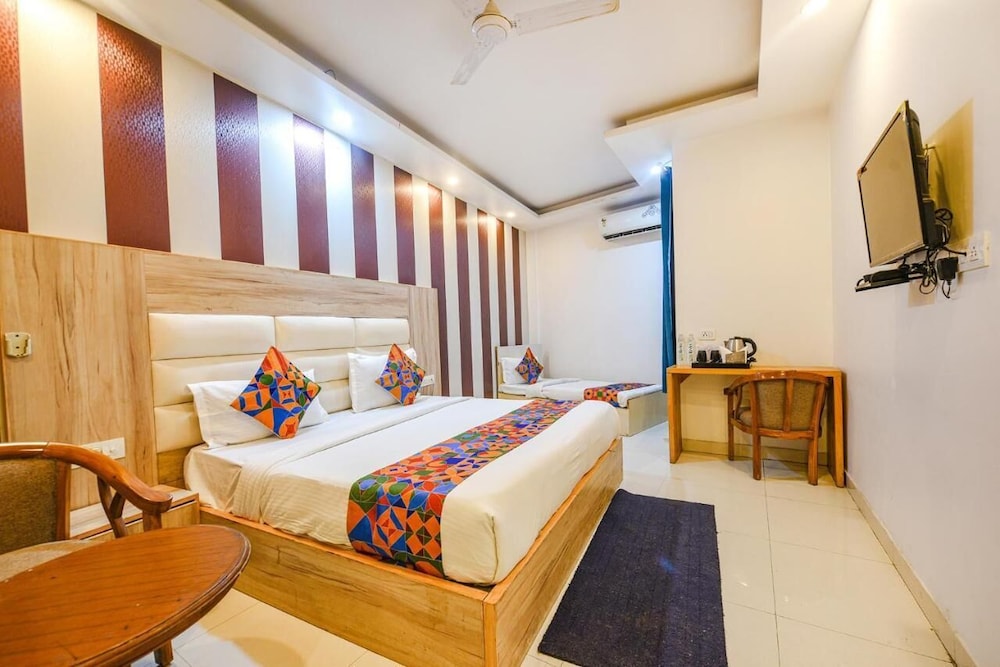 Airport Hotel Mahal 42/50