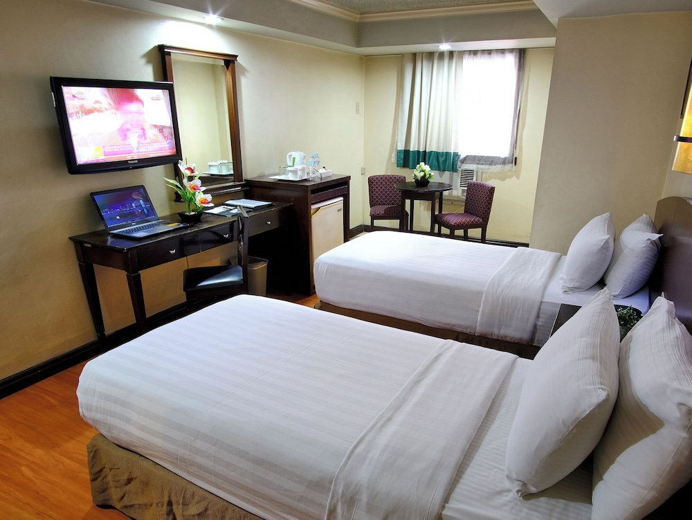 Fersal Hotel Manila 47/60
