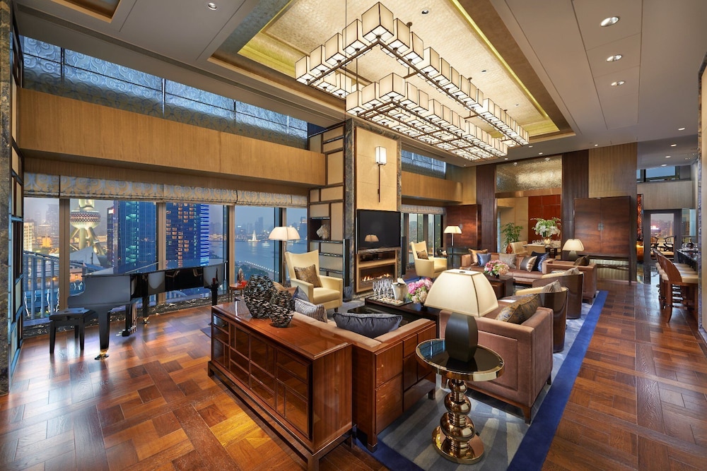 Mandarin Oriental Shanghai 63/78
