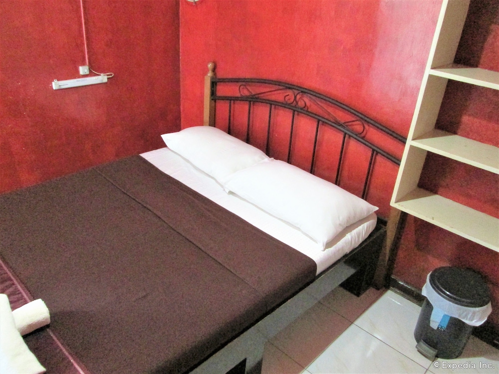 St. Nicolas Inn CDO City Center 18/55