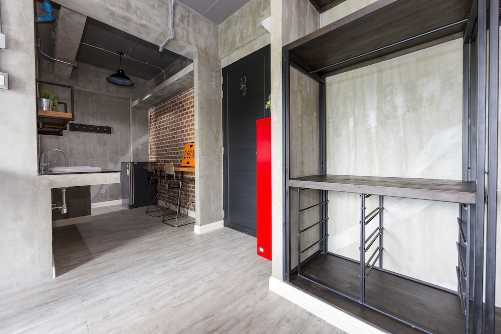 Rent V38 90/90