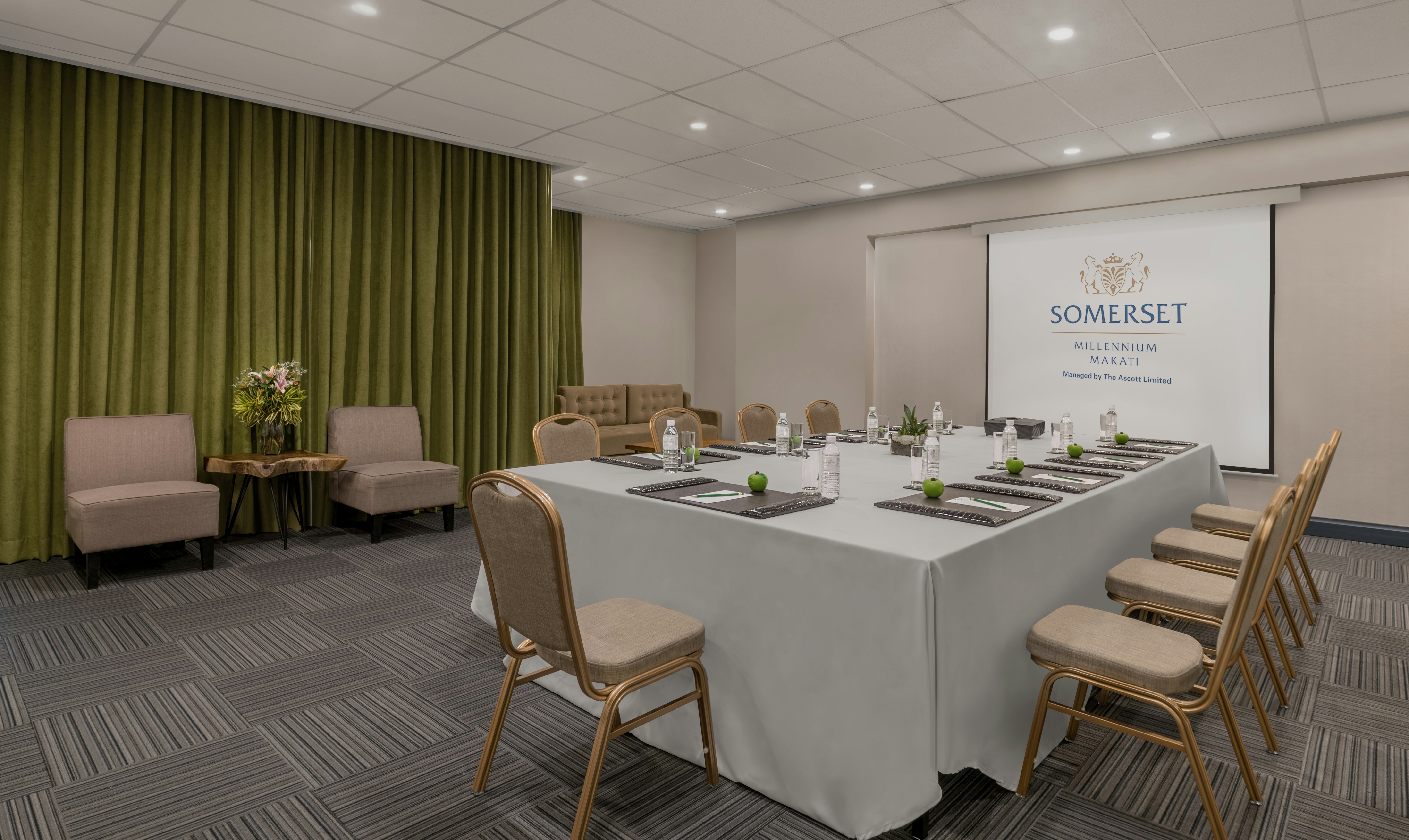 Somerset Millennium Makati 32/37