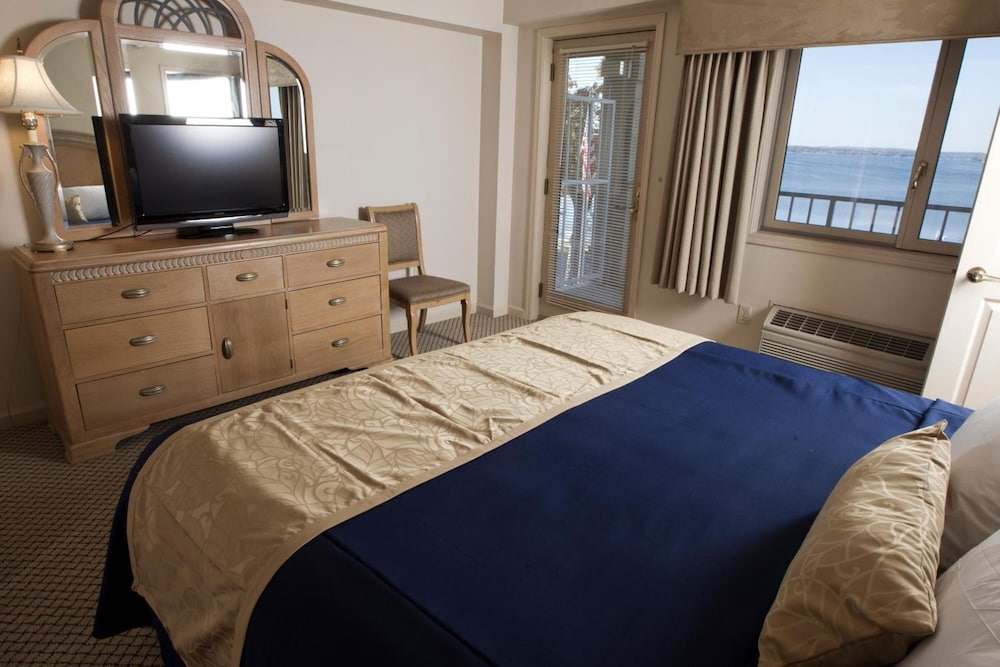 Bella Vista Suites 15/59