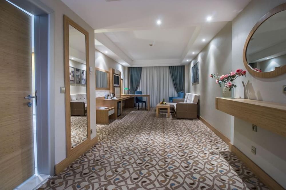 Korel Thermal Resort Clinic & Spa 23/53