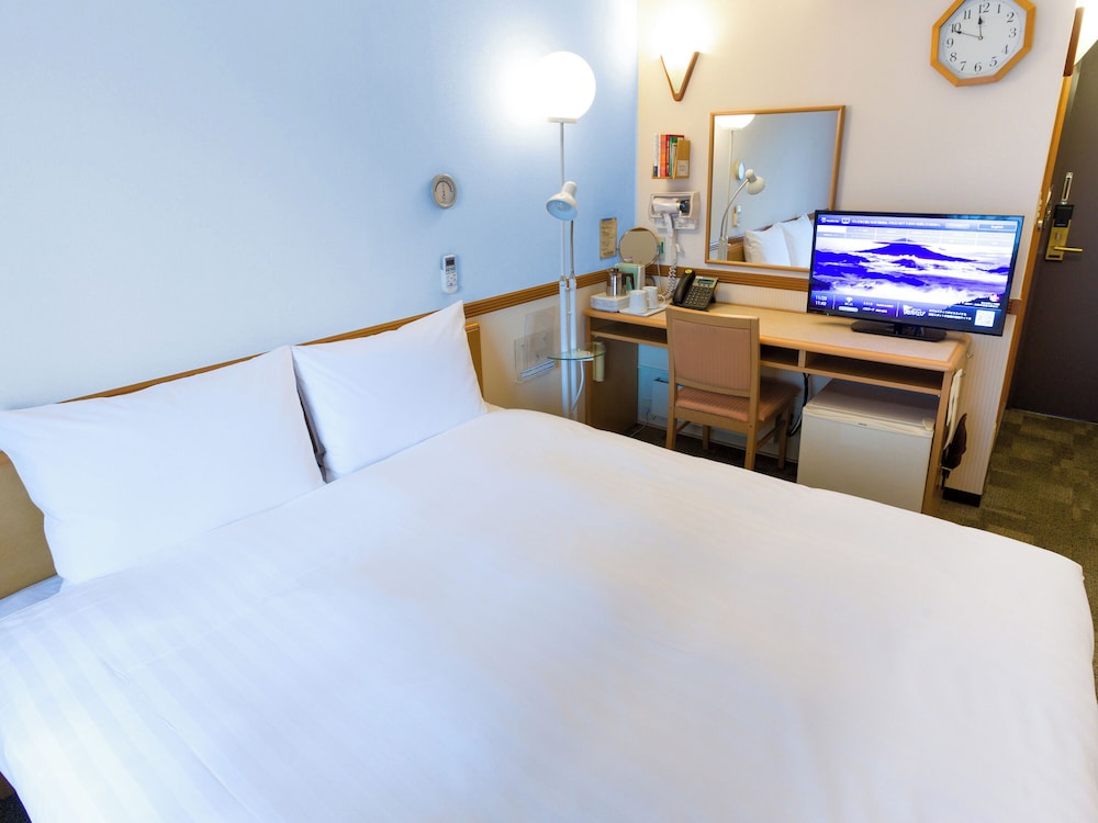 Standard, Double Bed, Electronic Cigarette Only, Smoking، Toyoko Inn Kokura-eki Shinkansen-guchi 3/3