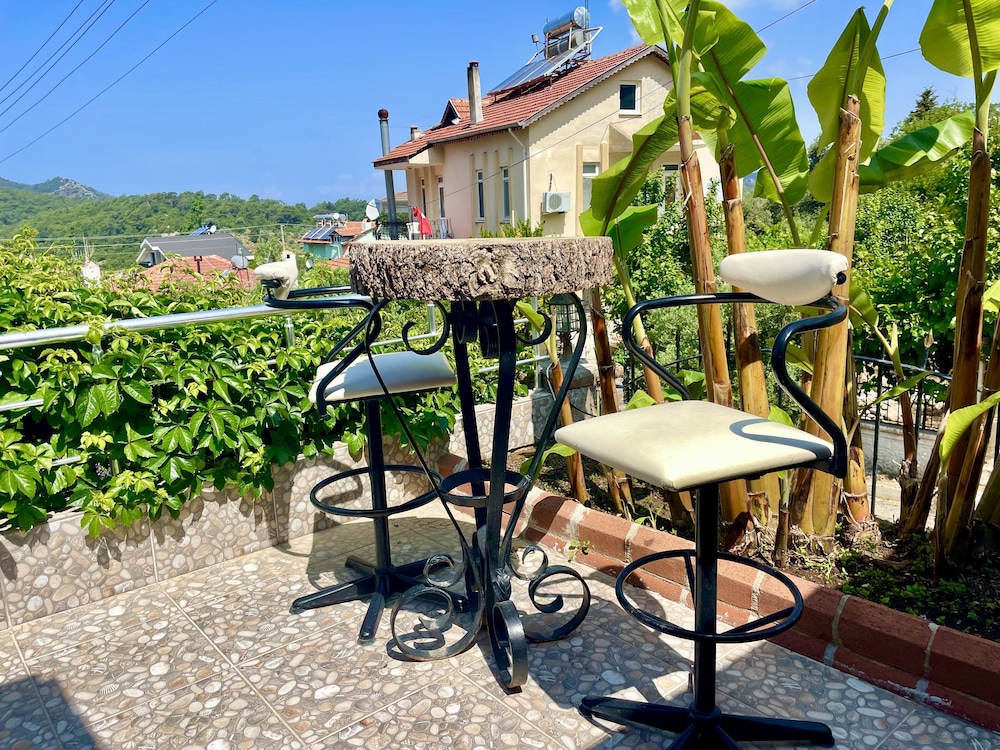 Mountain Valley Apart Hotel & Villas 42/50