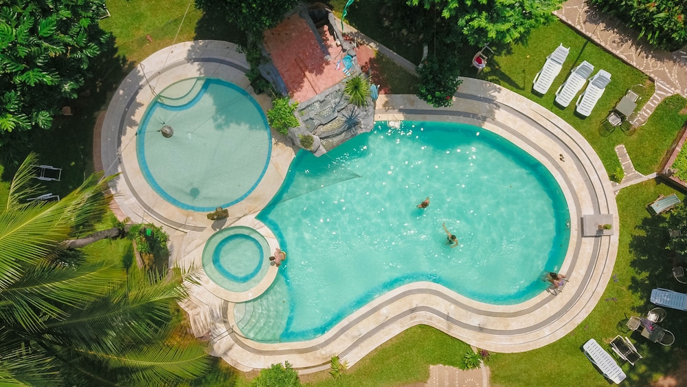Kokosnuss Garden Resort 30/50