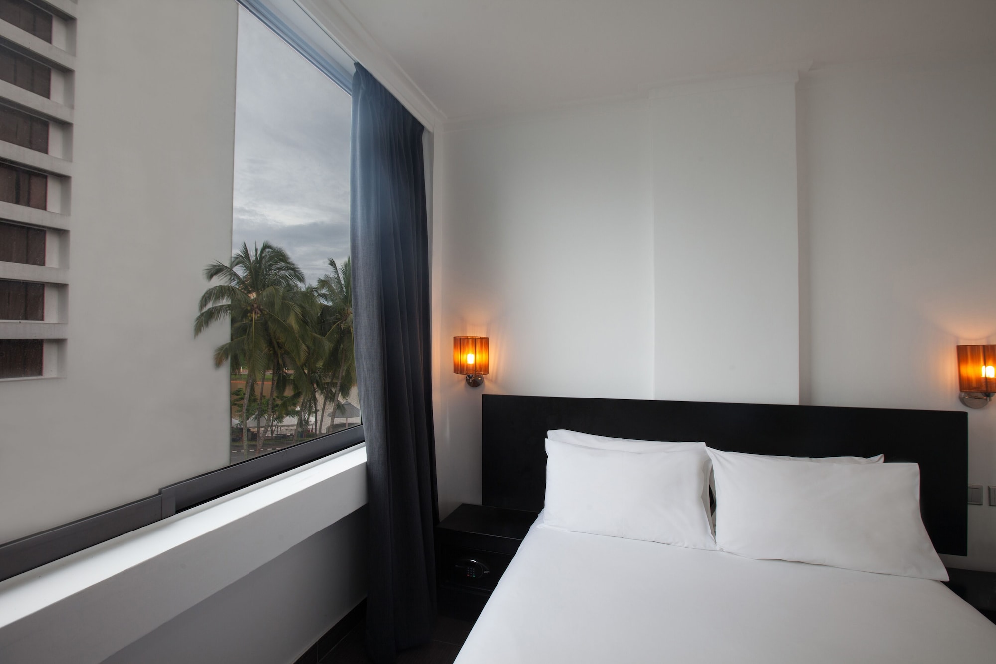 غرفة ديلوكس بسرير كوين، Tune Hotel Waterfront Kuching 4/7
