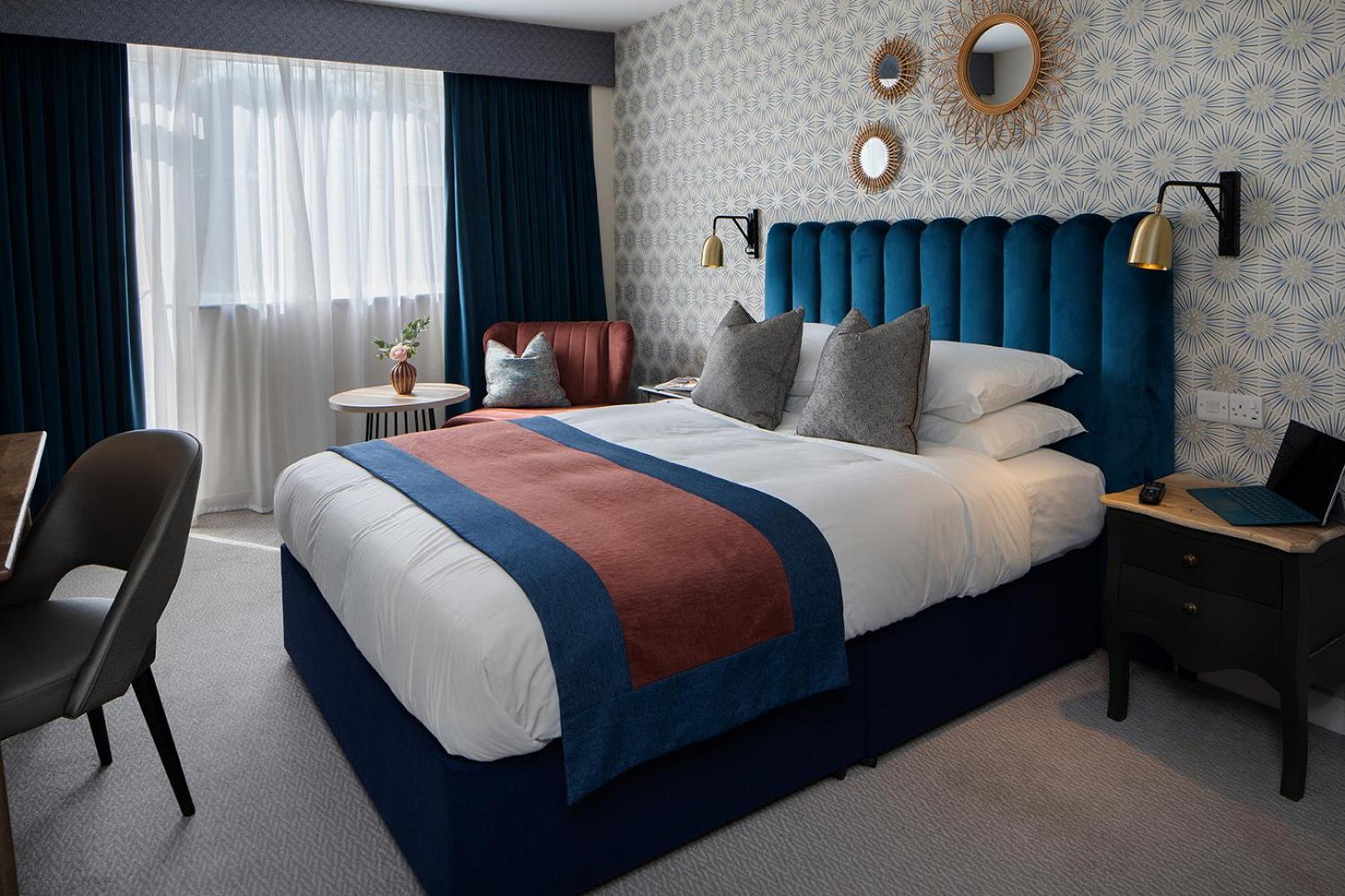 CLASSIC, DOUBLE BED
