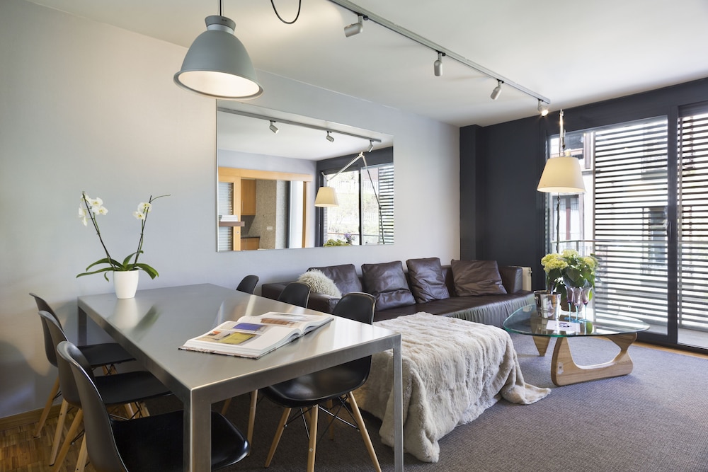 My Space Barcelona Executive Apartments 28/50