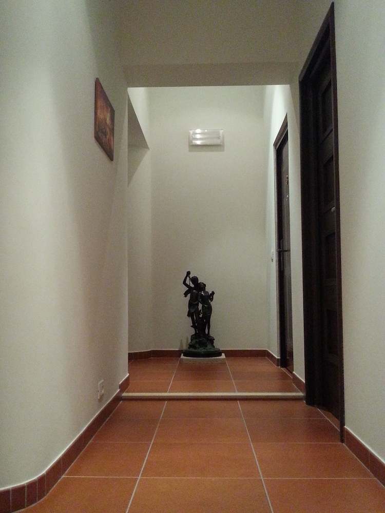 Ottaviano Guest House 23/33