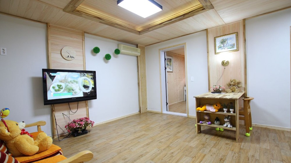 Gyeongju Kb Pension 31/40